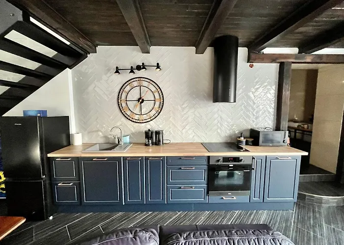 Lägenhet Dwupoziomowy Venus Częstochowa